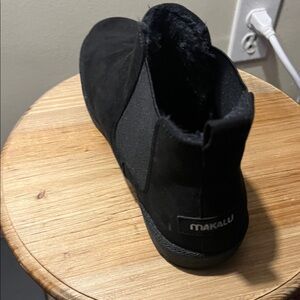 Makalu Women's Black Ankle Boots